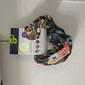 NWT Go 4-IN-1 Infinity Nursing Scarf